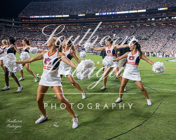 Auburn Tiger Paws vs Mercer 2022 hrwm-202209032002018171059