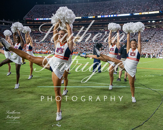 Auburn Tiger Paws vs Mercer 2022 hrwm-202209032001598167058