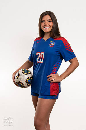 VHHS Soccer Senior Studio Shoot-00120220216201756D85_9530