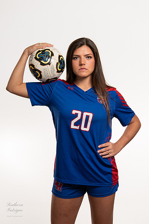 VHHS Soccer Senior Studio Shoot-00520220216202322D85_9542