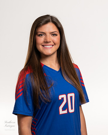 VHHS Soccer Senior Studio Shoot-01620220216210225D85_9623