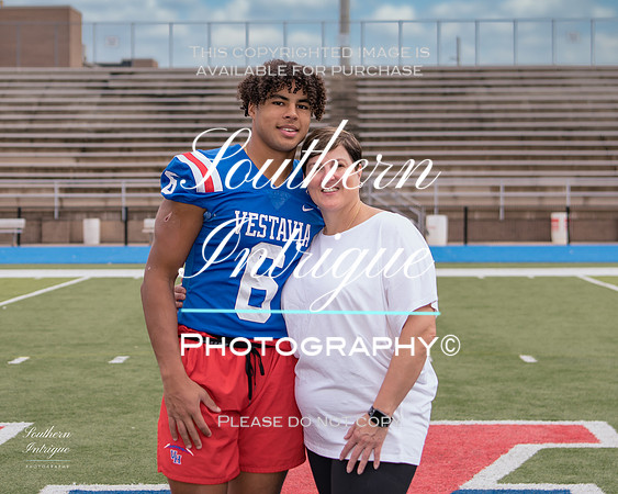 VHHS Senior Boys and Moms 2021-202110241430532017