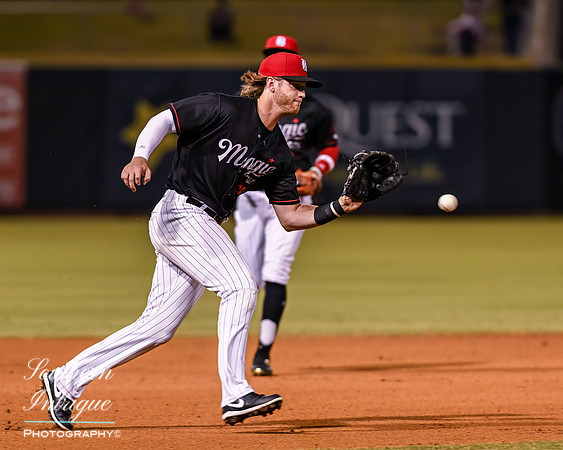 Barons vs Smokies Thirsty Thursday -20230427200538-2