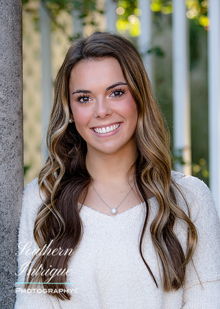 Debutant Headshot Riley Final-002202111071551221315