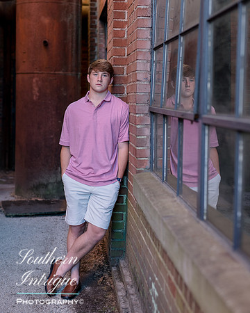 VHHS Grad James B Final Selection-00520210506174210D85_7153-Edit
