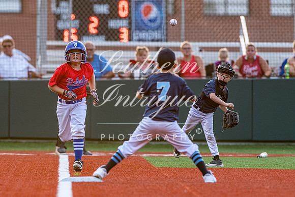 Vestavia Grey vs Chiefs 7U-0946