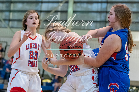 Pizitz vs LP Girls 8th Grade web-16