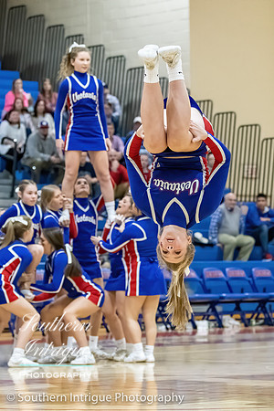 Vestavia v Mtn Brook 2020 Cheerleader Tuck_