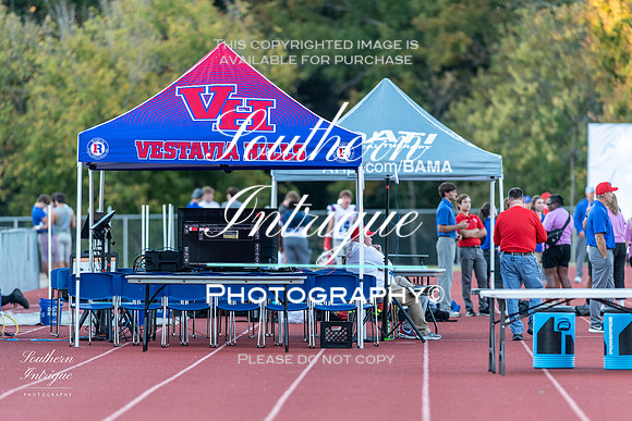 VHHS vs Oak Mountain Football-00820221014175131D06_4078