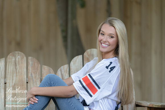 Lauren Wolfe Delivered Image-Lauren Wolfe Senior Portraits-5953-Edit-Edit001of 001