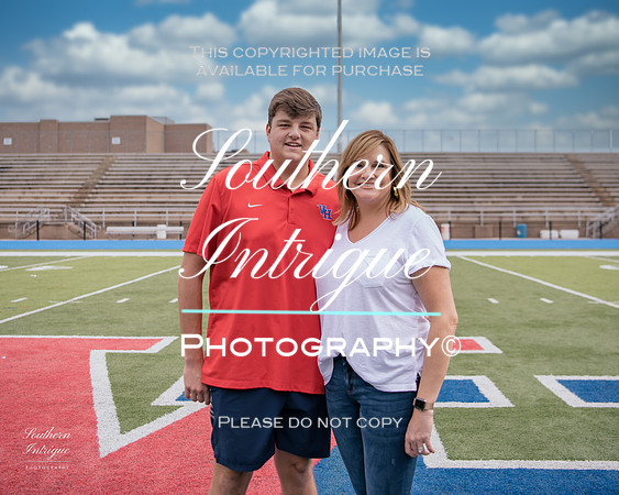 VHHS Senior Boys and Moms 2021-20211024143338026