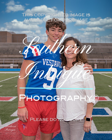 VHHS Senior Boys and Moms 2021-20211024143617036