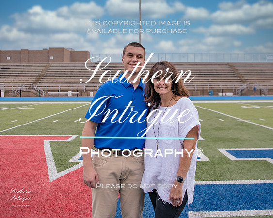 VHHS Senior Boys and Moms 2021-20211024144054052