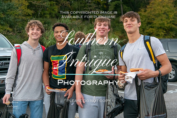VHHS Football Trunk or Treat-02420211026180129D85_8449