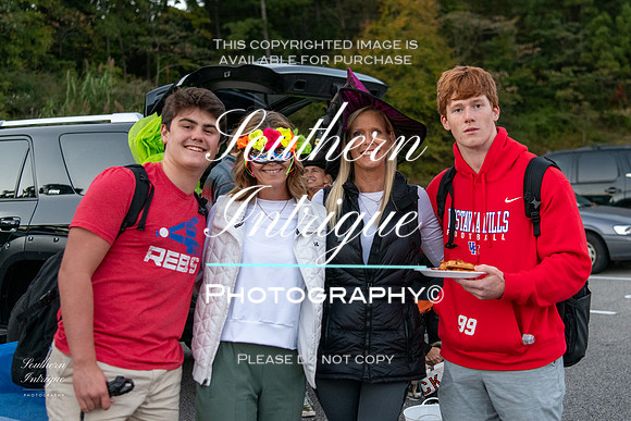 VHHS Football Trunk or Treat-02920211026180332D85_8456