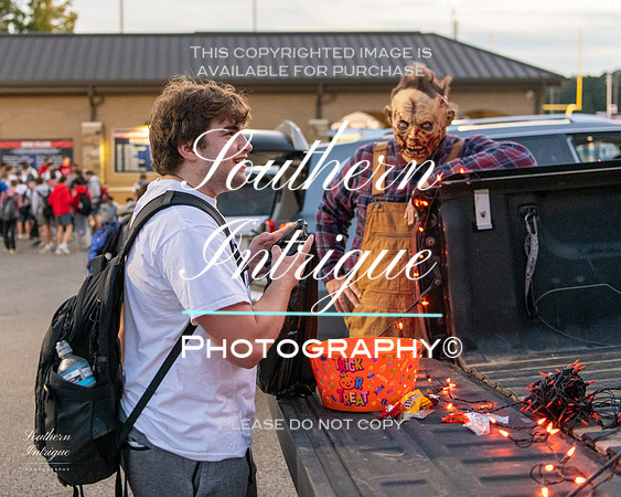 VHHS Football Trunk or Treat-03920211026180936D85_8472