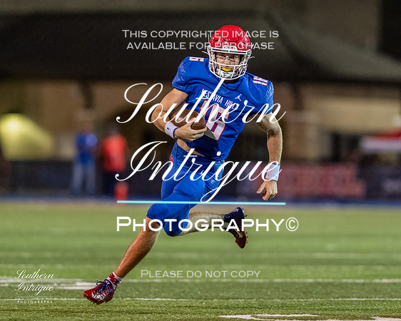 VHHS Football Senior Slide Show 2021 Season -15320210910193156D06_5050-Edit
