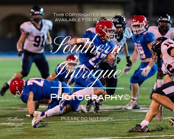 VHHS Football Senior Slide Show 2021 Season -18220210910213210D06_7406-Edit