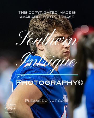 VHHS Football Senior Slide Show 2021 Season -25720211001204724D06_7417-Edit