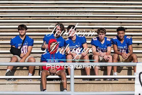 VHHS Football Senior Slide Show 2021 Season -26020211015090041D85_6466