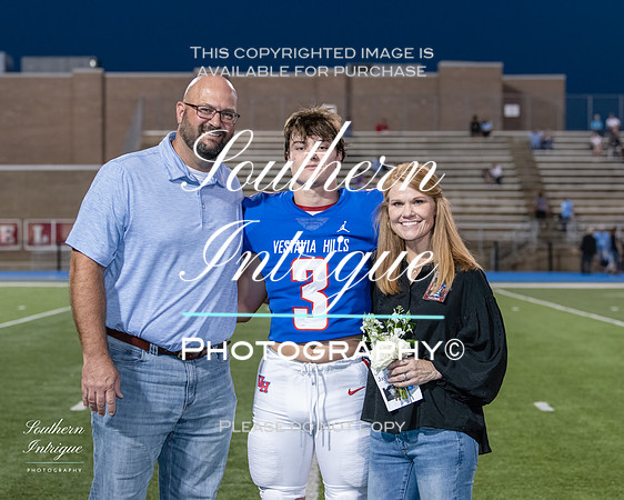 VHHS Football Senior Slide Show 2021 Season -30620211015183204D85_6670-Edit