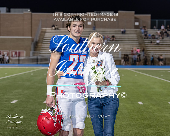 VHHS Football Senior Slide Show 2021 Season -33120211015184515D85_6725-Edit