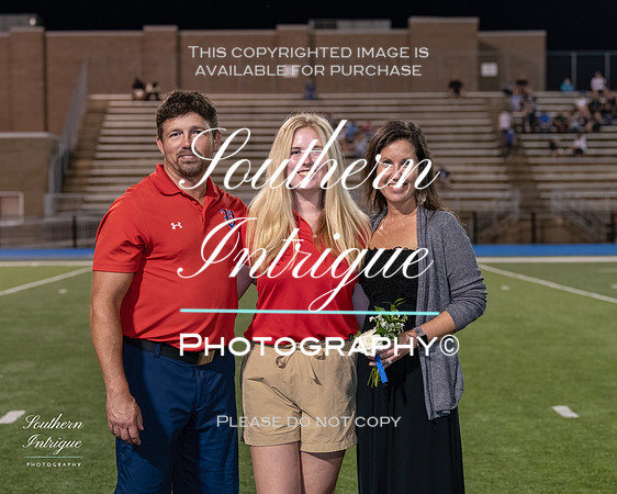 VHHS Football Senior Slide Show 2021 Season -33420211015184646D85_6733-Edit