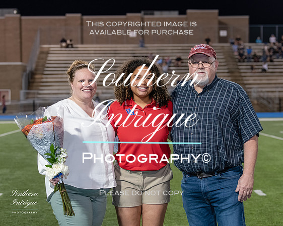 VHHS Football Senior Slide Show 2021 Season -33520211015184718D85_6735-Edit