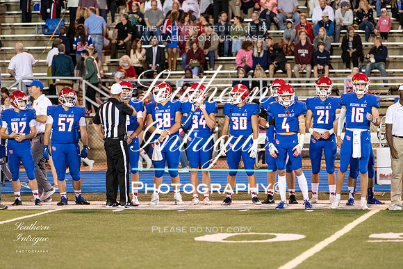 VHHS Football Senior Slide Show 2021 Season -49720211022185421D06_0611-Edit