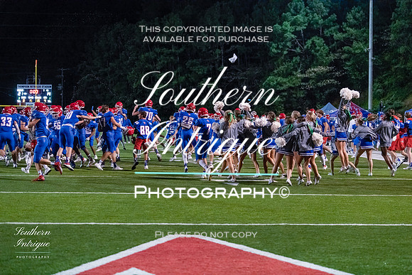 VHHS Football Senior Slide Show 2021 Season -59220211022213633D85_7881-Edit