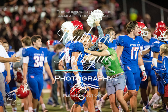 VHHS Football Senior Slide Show 2021 Season -59420211022213819D06_2705-Edit