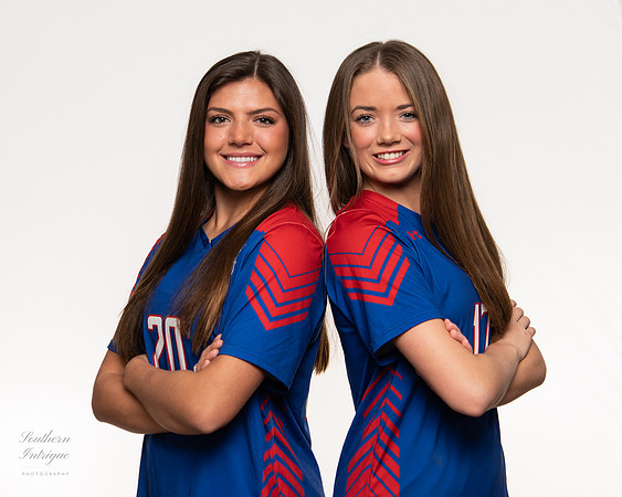 VHHS Soccer Senior Studio Shoot-01420220216205735D85_9615