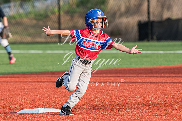 Vestavia Grey vs Chiefs 7U-0255
