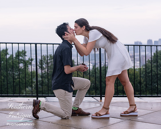 Bryna and Jeremy Engagement at Vulcan-051202108211751555994