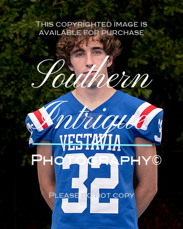 VHHS Varsity Football Seniors 2022 4x5-02020220801152834D85_2854