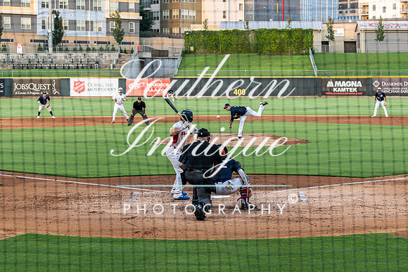 u35 White Sox vs Red Sox-183952036