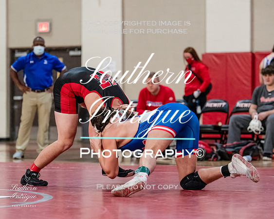 VHHS Wrestling Dual vs Hewitt hrwm-09620220108164909D06_6657-Edit