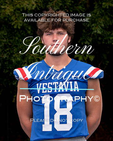 VHHS Varsity Football Seniors 2022 4x5-01820220801152805D85_2847