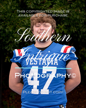 VHHS Varsity Football Seniors 2022 4x5-01020220801152626D85_2829