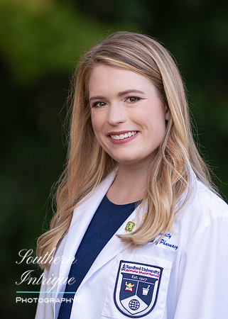 Headshots Kelley Henley Final-004202111101538311452