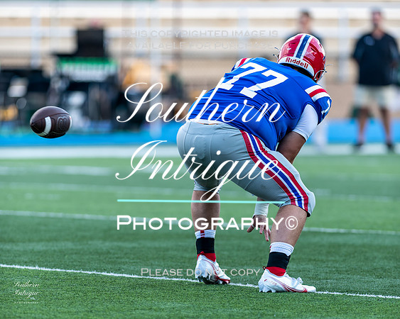 VHHS Varsity Football vs Mtn Brook 2022-02220220818180358D06_1693-Edit