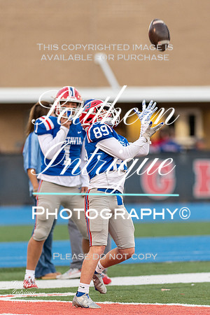 VHHS Varsity Football vs T County Sr Night-00220221021175539D06_6218