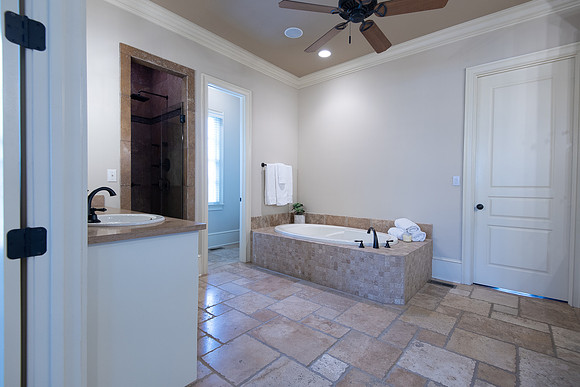 Pruet Real Estate Images_-16