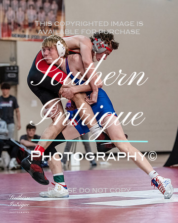 VHHS Wrestling Dual vs Hewitt hrwm-02720220108162748D06_5996-Edit